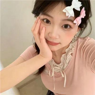 邻家明星